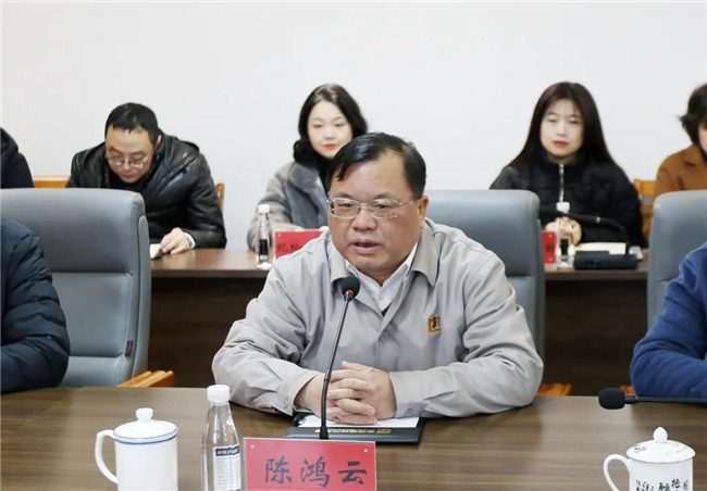 市國(guó)資委黨委書記、主任朱平生帶隊(duì)走訪慰問城投集團(tuán)